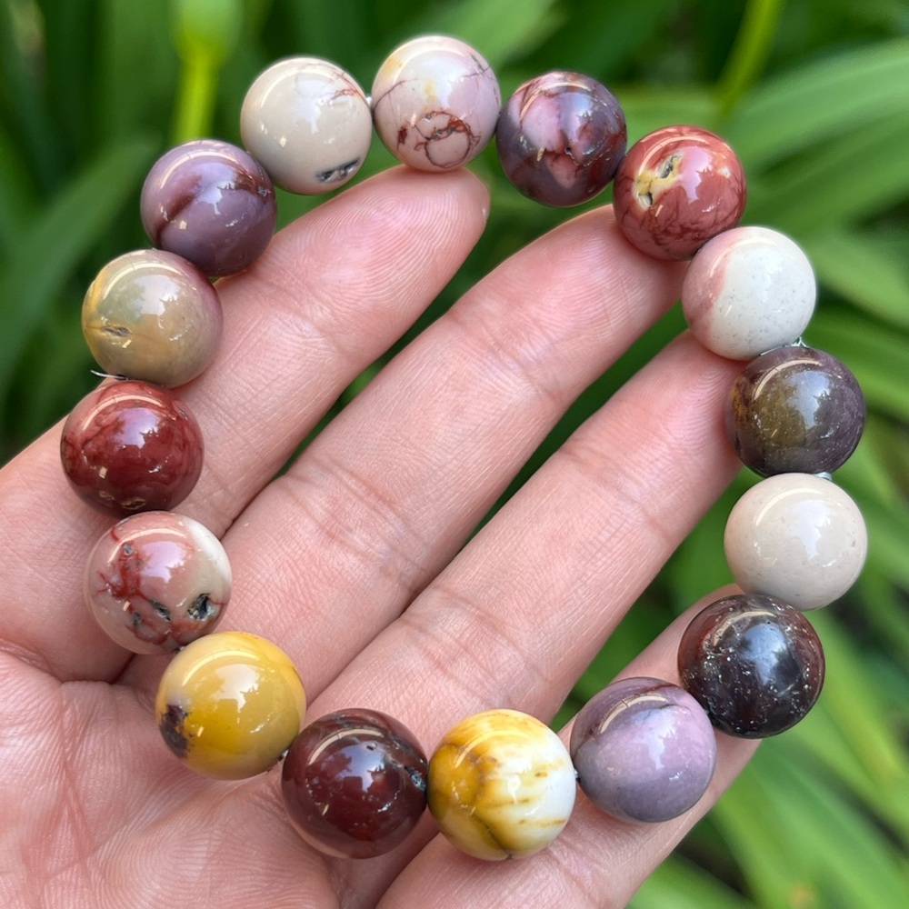 12mm stretchable mookaite bracelet‎
